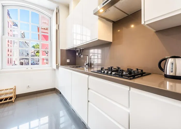 아파트 Guestready - Newly Renovated Chiado Haven