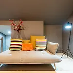 Apartament Guestready - Newly Renovated Chiado Haven *